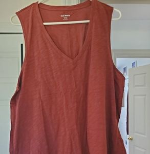 V-neck sleeveless top - XL Tall